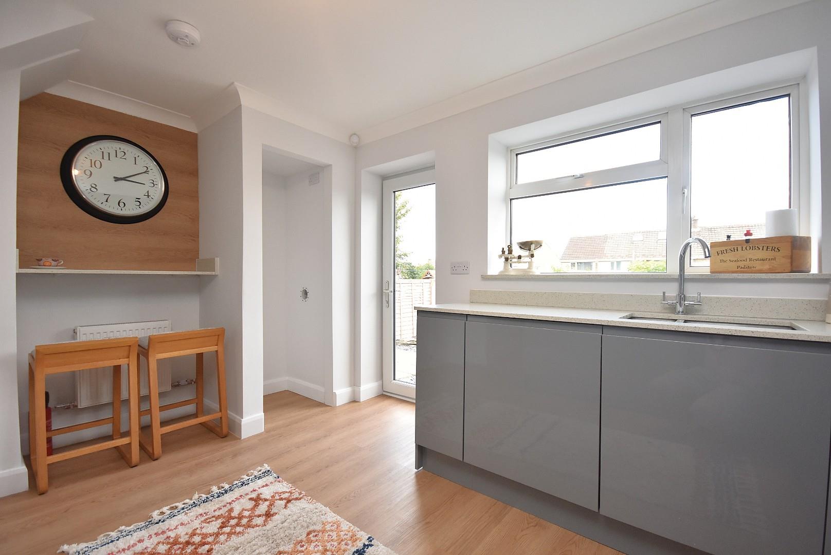 34 Castle Avenue, Penarth, CF64 3QS